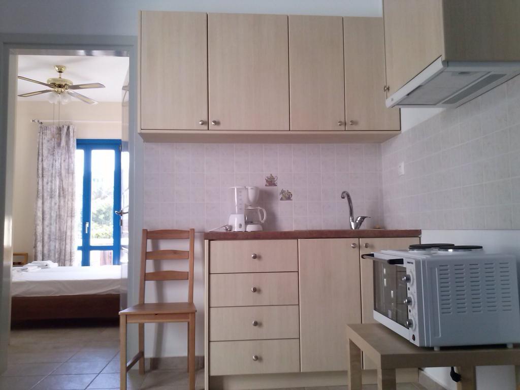 Eleni Apartments Adamantas  Pokój zdjęcie